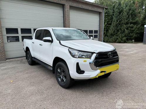 Toyota Hilux 2.4 D-4D Double Cab Automaat 19554 Km !, Auto diversen, Schadeauto's, Toyota, Automaat, Diesel, Overige carrosserieën