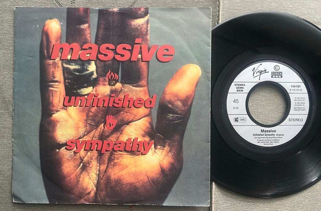 Massive (Attack) - Unfinished Sympathy 7” EU 1991, Gebruikt, 7 inch, Single, Ophalen of Verzenden