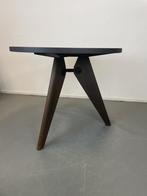Vitra Jean Prouve tafel Gueridon Eiken Donker