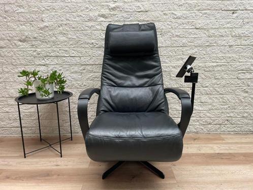 Luxe relax fauteuil Prominent E-100 relax stoel met ACCU, Huis en Inrichting, Fauteuils, Zo goed als nieuw, Leer, Stof, 50 tot 75 cm