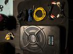 Subwoofer underseat 200 WATT, Auto diversen, Ophalen of Verzenden, Zo goed als nieuw