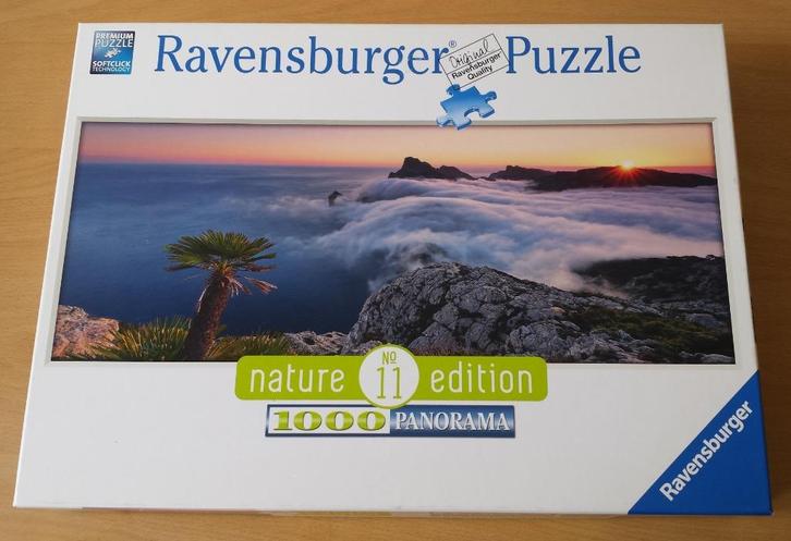 Puzzel In het Wolkenmeer - Panorama - 1000 stukjes, Hobby en Vrije tijd, Denksport en Puzzels, Gebruikt, Legpuzzel, 500 t/m 1500 stukjes