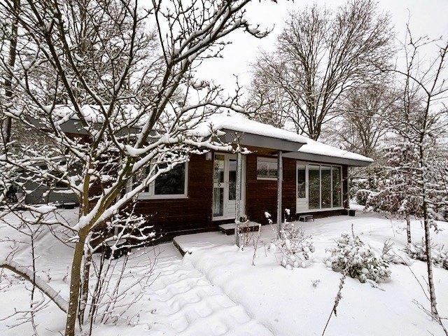 21 - Sfeervol chalet op kwaliteitspark Putten, Huizen en Kamers, Recreatiewoningen te koop, Gelderland, Chalet, Verkoop zonder makelaar