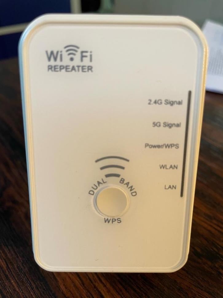 WiFi Dual Band Repeater Envivo 1325 Beschikt over WPS knop., Computers en Software, WiFi-versterkers, Gebruikt, Ophalen