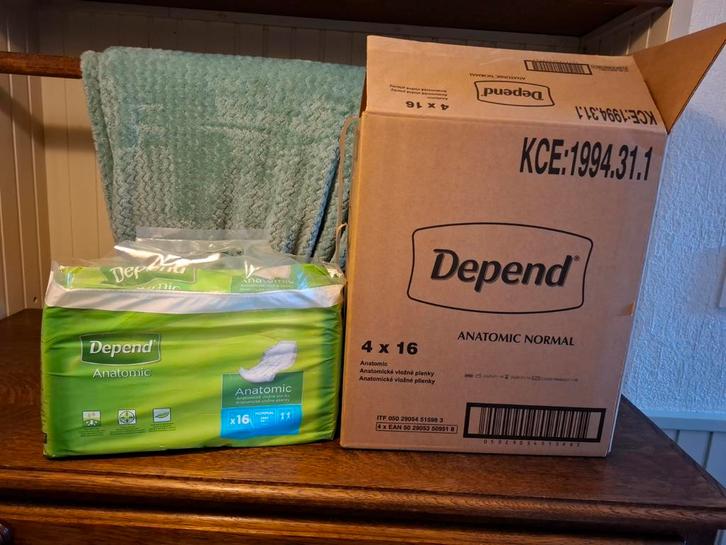 5 x Depend Anatomic Normal incontinentieverband, Diversen, Verpleegmiddelen, Nieuw, Ophalen