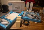 Hele complete Nintendo wii + games, Ophalen of Verzenden, Gebruikt, Met 2 controllers, Met games