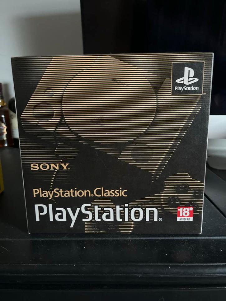 PS Mini Asian Editie - PlayStation Classic, Spelcomputers en Games, Spelcomputers | Sony PlayStation 1, Zo goed als nieuw, Met 2 controllers
