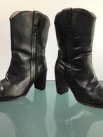 GRATIS VERZENDEN | SENDRA Boho bruine laarzen 38, Hoge laarzen, Bruin, Verzenden, Zo goed als nieuw