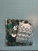 Verzameling (vintage) lichtblauwe knopen, Ophalen of Verzenden, Zo goed als nieuw, Knoop of Knopen