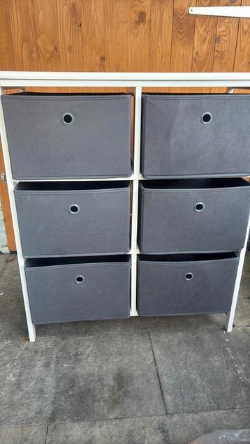 Kast met 6 laden