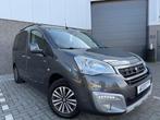 Peugeot Partner 1.2 Benzine 65.645 km OHB Navigatie Topstaat, Gebruikt, Euro 6, 1199 cc, Bedrijf