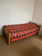 Bed met lattenbodem en matras, Huis en Inrichting, Slaapkamer | Complete slaapkamers, Ophalen, Gebruikt, Eenpersoons