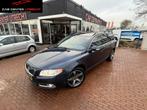 Volvo V70 2.5FT Summum automaat leer airco trekhaak zeer net, Auto's, Volvo, 232 pk, Blauw, Leder en Stof, 2521 cc
