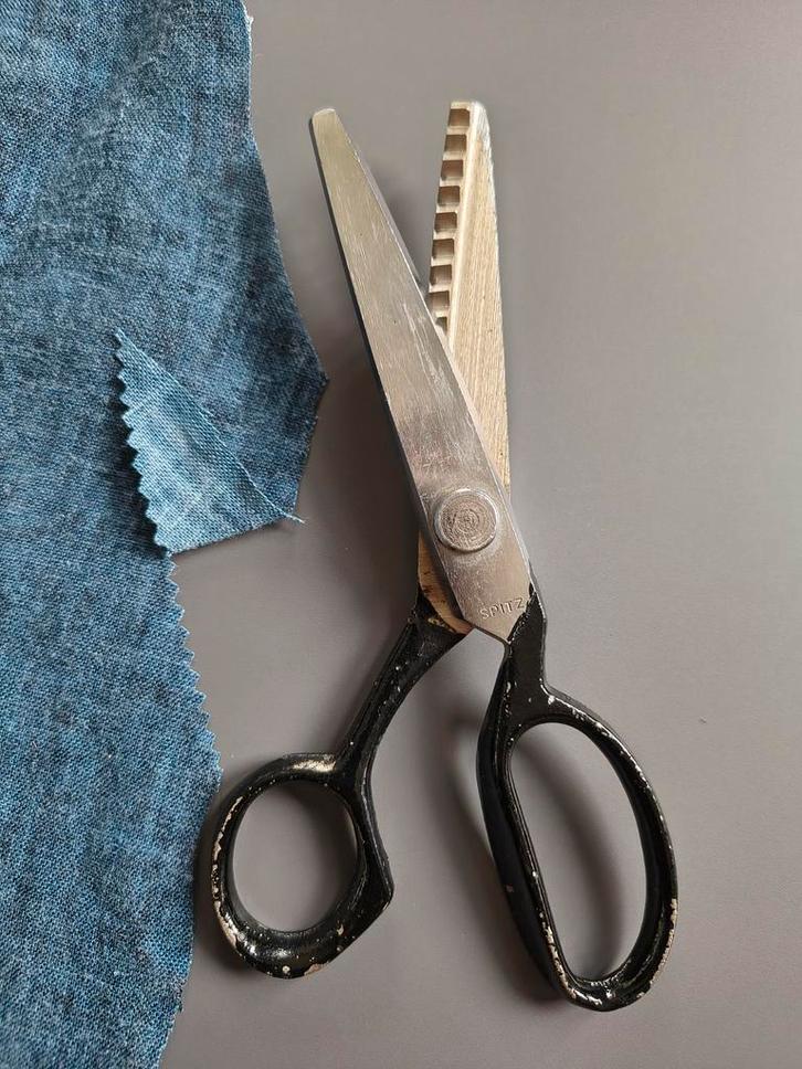 Kartelschaar 18,5 cm - Zeer Scherp!, Hobby en Vrije tijd, Naaien en Fournituren, Gebruikt, Overige typen, Ophalen of Verzenden