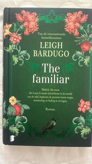Leigh Bardugo - De vertrouwelinge beschikbaar voor biedingen