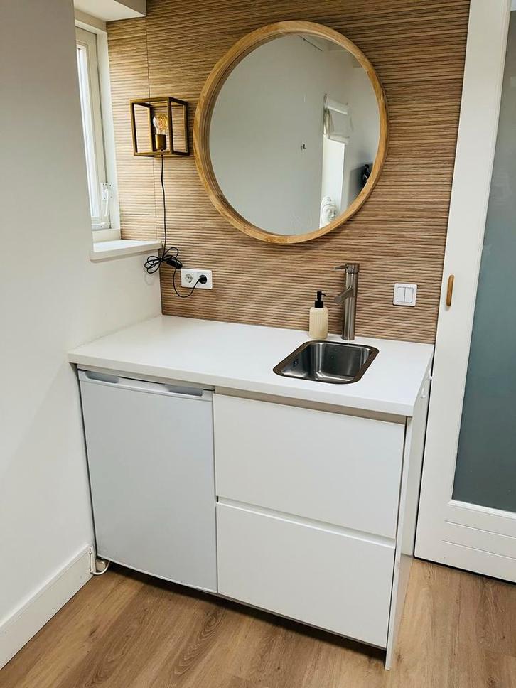 Compact Ikea Keukenblok met Koelkast, Huis en Inrichting, Keuken | Complete keukens, Gebruikt, Enkelwandige keuken, Wit, Kunststof