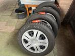 Winterbanden voor Honda Jazz 175/65/15 als nieuw!, Ophalen, 15 inch, 175 mm, Banden en Velgen
