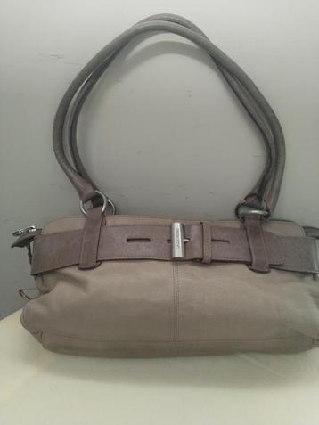 Grijs-beige leren schouder tas van CLAUDIA-FERRICI beschikbaar voor biedingen