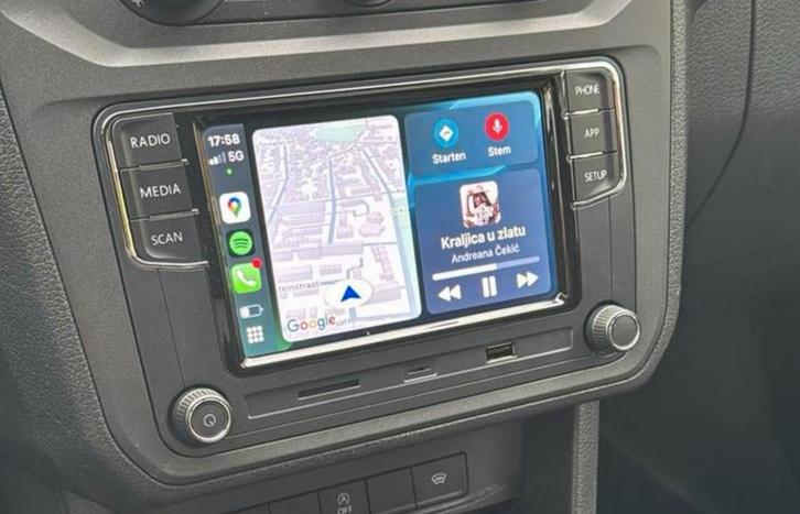 Rcd 360 330 Volkswagen Navigatie Carplay / Android Auto, Auto diversen, Autoradio's, Nieuw, Ophalen of Verzenden