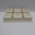 Gira wcd 1v zonder ra + schakelaar met bovenkap + bodemplaat, Ophalen of Verzenden, Zo goed als nieuw