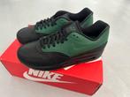 Nike Air Max 1 VT QS Gorge Green maat 42, Kleding | Heren, Schoenen, Ophalen, Zo goed als nieuw, Overige kleuren