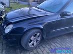 MERCEDES E-KLASSE W211 zwart Links voor scherm zijscherm 200, Ophalen, Gebruikt, -, Spatbord