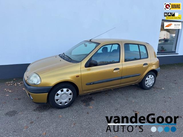 Renault Clio 1.2 RT, '99, 5-drs, keurige auto met een nieuwe, Auto's, Renault, Bedrijf, Te koop, Clio, Airbags, Centrale vergrendeling