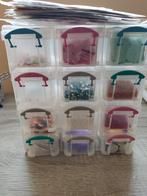 Allerlei knutsel spul., Ophalen, Materiaal