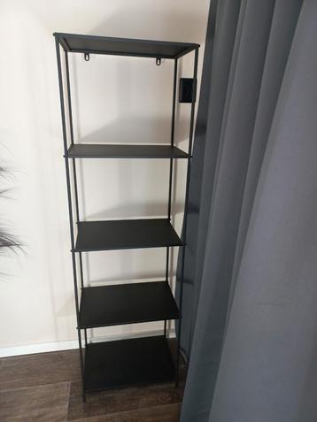 Stalen Kast met 5 Planken beschikbaar voor biedingen