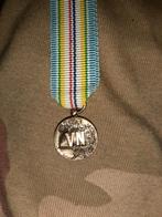 Miniatuur medaille unficyp, Verzamelen, Ophalen of Verzenden, Landmacht, Nederland, Lintje, Medaille of Wings