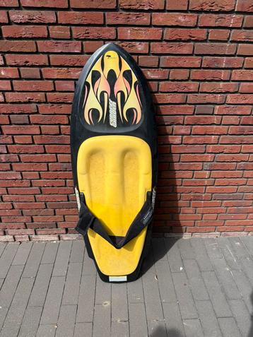 Kneeboard Cypress Garden beschikbaar voor biedingen