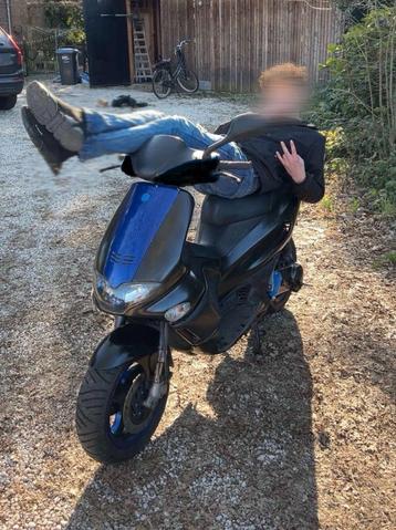 gilera runner 70cc dd lc beschikbaar voor biedingen