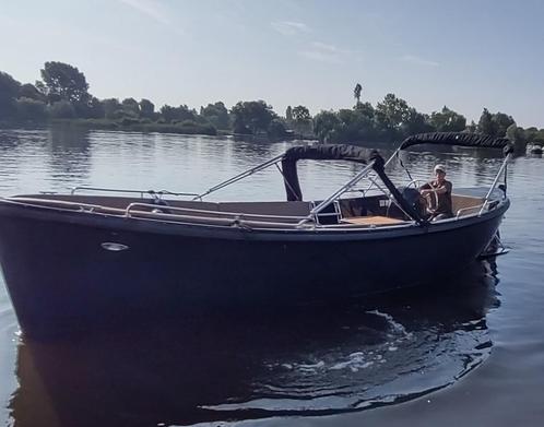 Sloep Stout 750 met 28pk Vetus inbouw motor, Watersport en Boten, Sloepen, Zo goed als nieuw, 10 tot 30 pk, 6 meter of meer, Binnenboordmotor