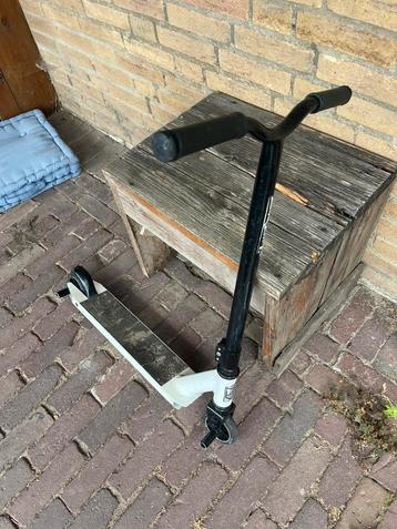 Grit stuntstep beschikbaar voor biedingen