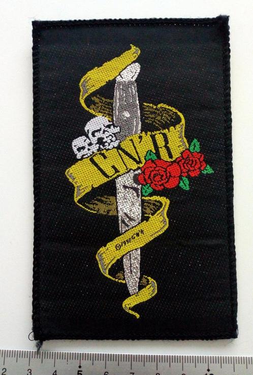 Guns N' Roses zeldzame 1991 vintage patch 92 zilver print, Verzamelen, Muziek, Artiesten en Beroemdheden, Nieuw, Kleding, Verzenden