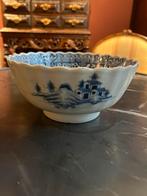Chinese kom, 18e-eeuw, Antiek en Kunst, Antiek | Porselein, Ophalen of Verzenden