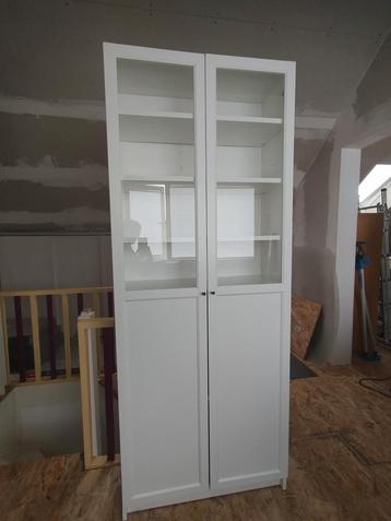 Witte Ikea Billy boekenkast met Oxberg deuren 80cm * 30 cm