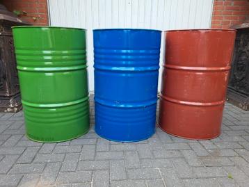 200 liter vaten vuurton brandton vuurkorf brandvat  beschikbaar voor biedingen