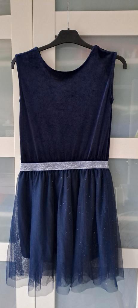 Donkerblauwe feestjurk kind, Kinderen en Baby's, Kinderkleding | Overige, Zo goed als nieuw, Meisje, Ophalen of Verzenden