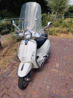 Vespa primavera 2017 2-Takt *zeldzaam*, Fietsen en Brommers, Scooters | Vespa, Tweetakt, Overige modellen, Maximaal 45 km/u, Ophalen of Verzenden