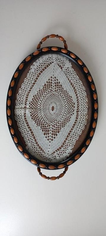 Ovale houten dienblad met glasplaat  beschikbaar voor biedingen