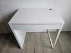 Micke wit  bureau, Huis en Inrichting, Bureaus, Ophalen of Verzenden, Gebruikt