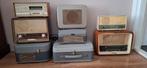 8 oude radio's en bandrecorders, Ophalen
