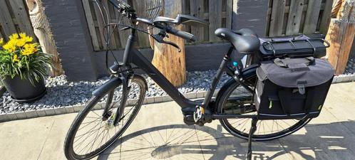 GIANT Entour E+1, Fietsen en Brommers, Elektrische fietsen, Zo goed als nieuw, Giant, 47 tot 51 cm, 50 km per accu of meer, Ophalen