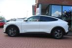 FORD Mustang Mach-E 75kWh | 10X op Voorraad | Carplay | Came, Auto's, Ford, Automaat, Achterwielaandrijving, Gebruikt, Wit