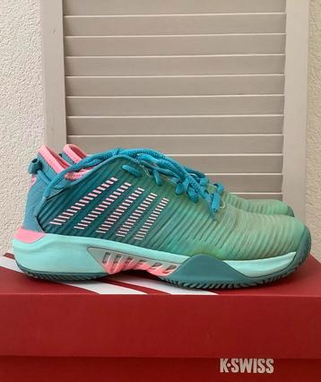 Vrijwel nieuwe K-Swiss tennisschoenen maat 37.5 beschikbaar voor biedingen