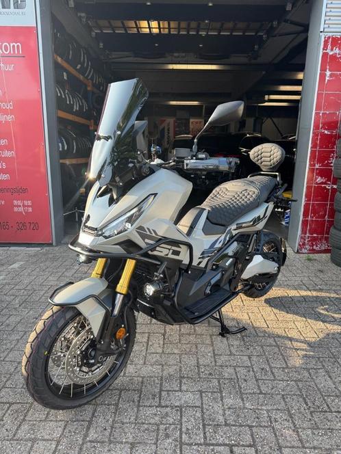 Honda X-ADV 750 2025 Customizing - tuning, Motoren, Tuning en Styling, Ophalen