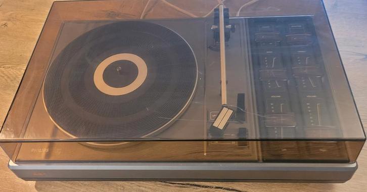 Philips 461  Platenspeler met Luidsprekers., Audio, Tv en Foto, Platenspelers, Zo goed als nieuw, Philips, Ophalen