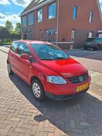 Volkswagen Fox 1.2 40KW 2006 Rood, Auto's, Volkswagen, Voorwielaandrijving, Stof, 54 pk, 4 stoelen