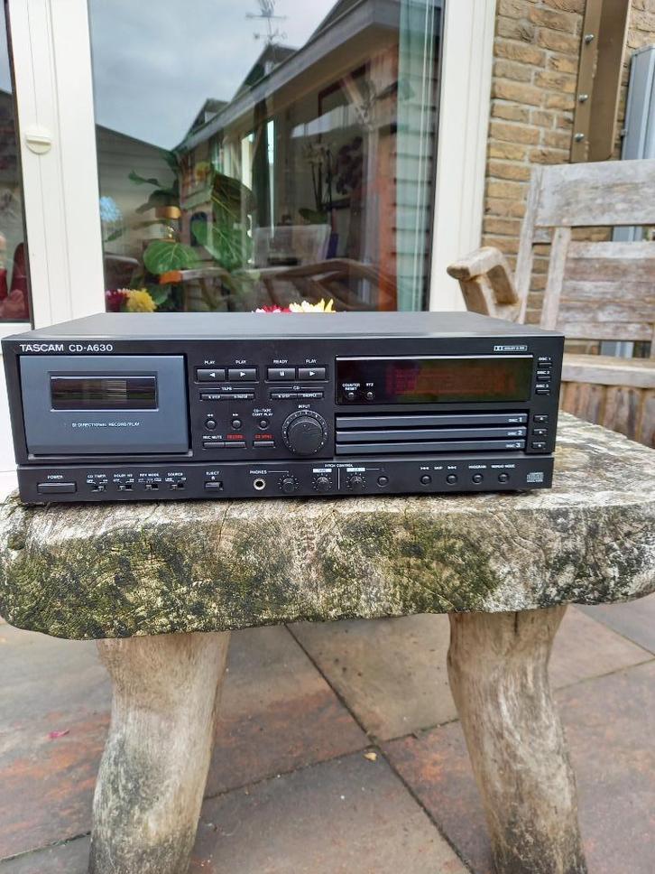 TASCAM CD-A630 GELIJK AAN TEAC AD-500, Audio, Tv en Foto, Cassettedecks, Enkel, Overige merken, Auto-reverse, Tiptoetsen, Tape counter